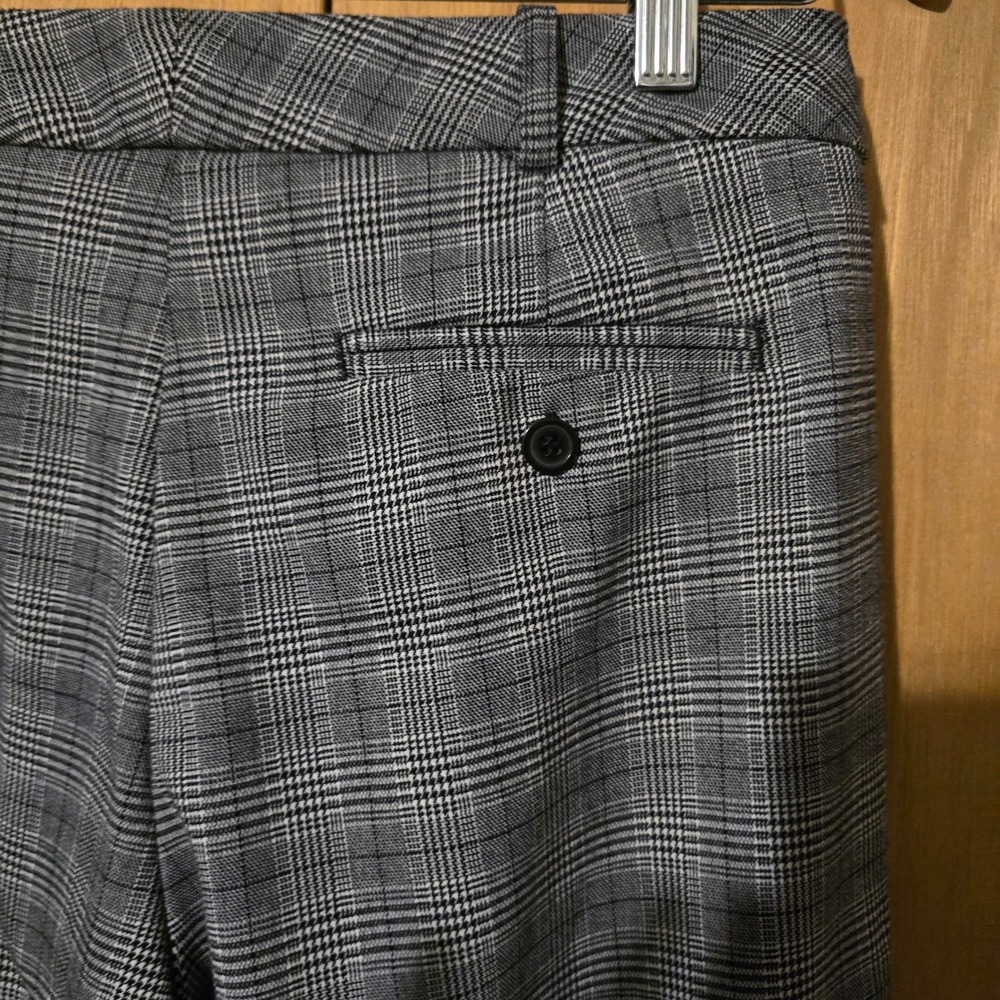 Worthington Petite Stretch Glen Plaid Dress Pants Grey Black Size 10P Straight - Picture 5 of 6